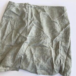 FOREVER 21 SAGE GREEN SKIRT